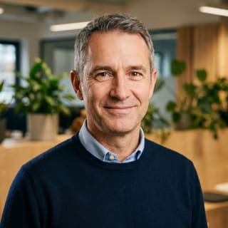 James Mitchell, CEO w Turnia Kapiton, zdjęcie profilowe